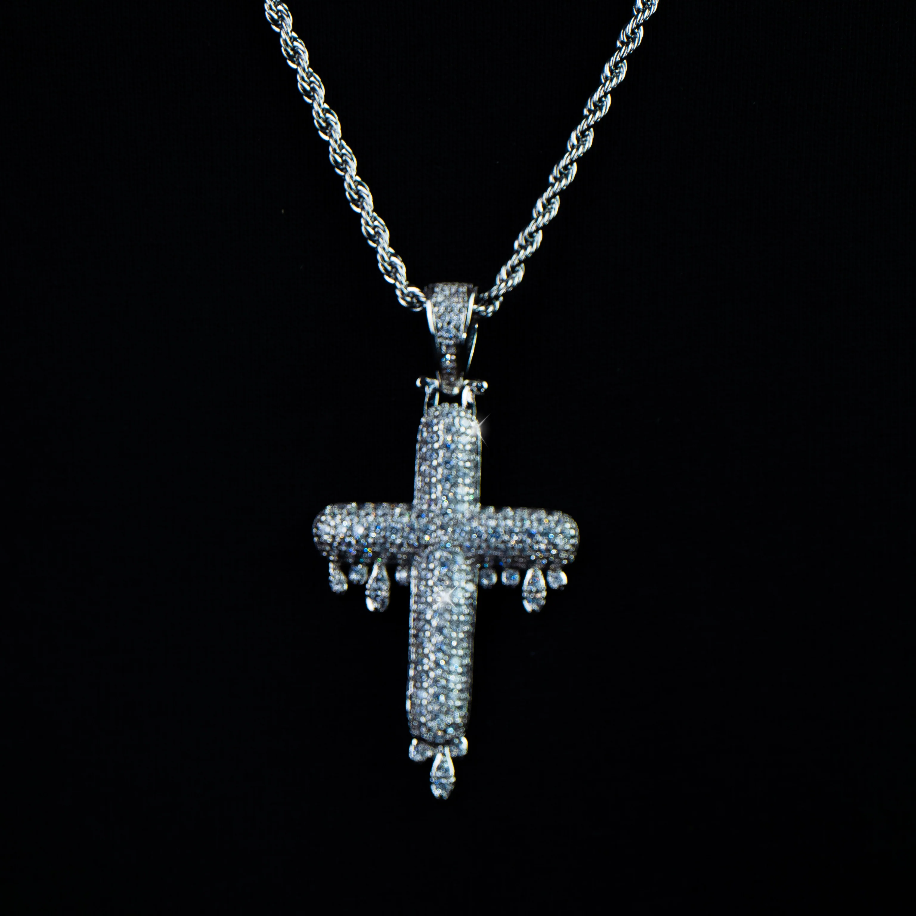 Colgante Cruz Drip Oro Blanco - Image 5