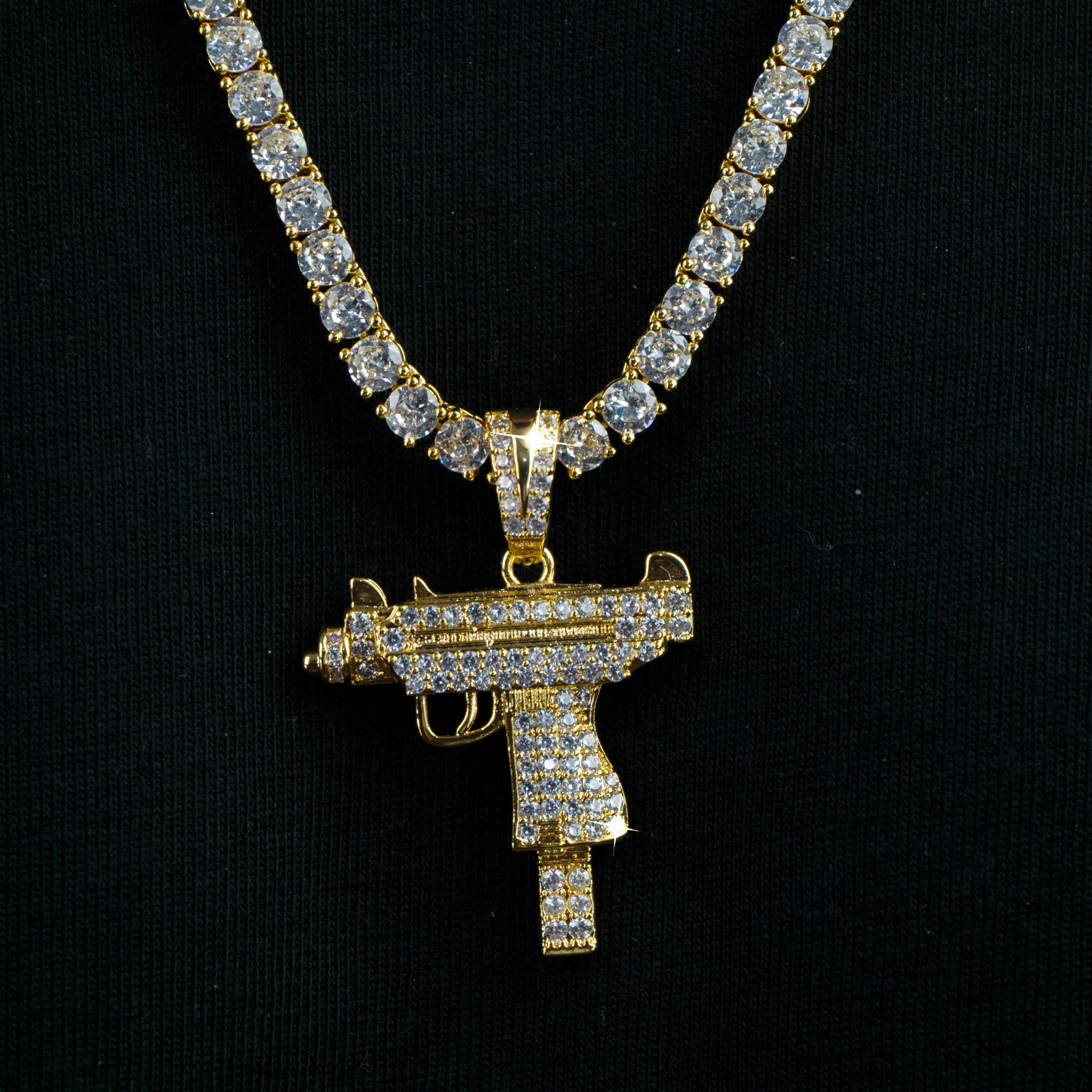 Colgante Uzi Oro 18K - Image 3